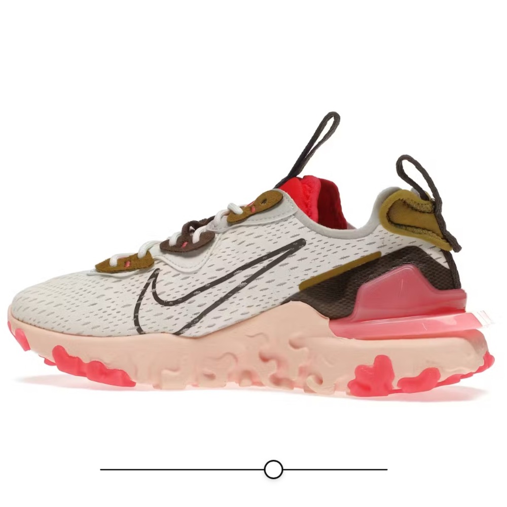 Nike Women’s React Vision D/MS/X Sneaker